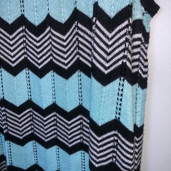 ULTRA SOFT KNIT DRESS SZ SMALL - Picture 4 of 6